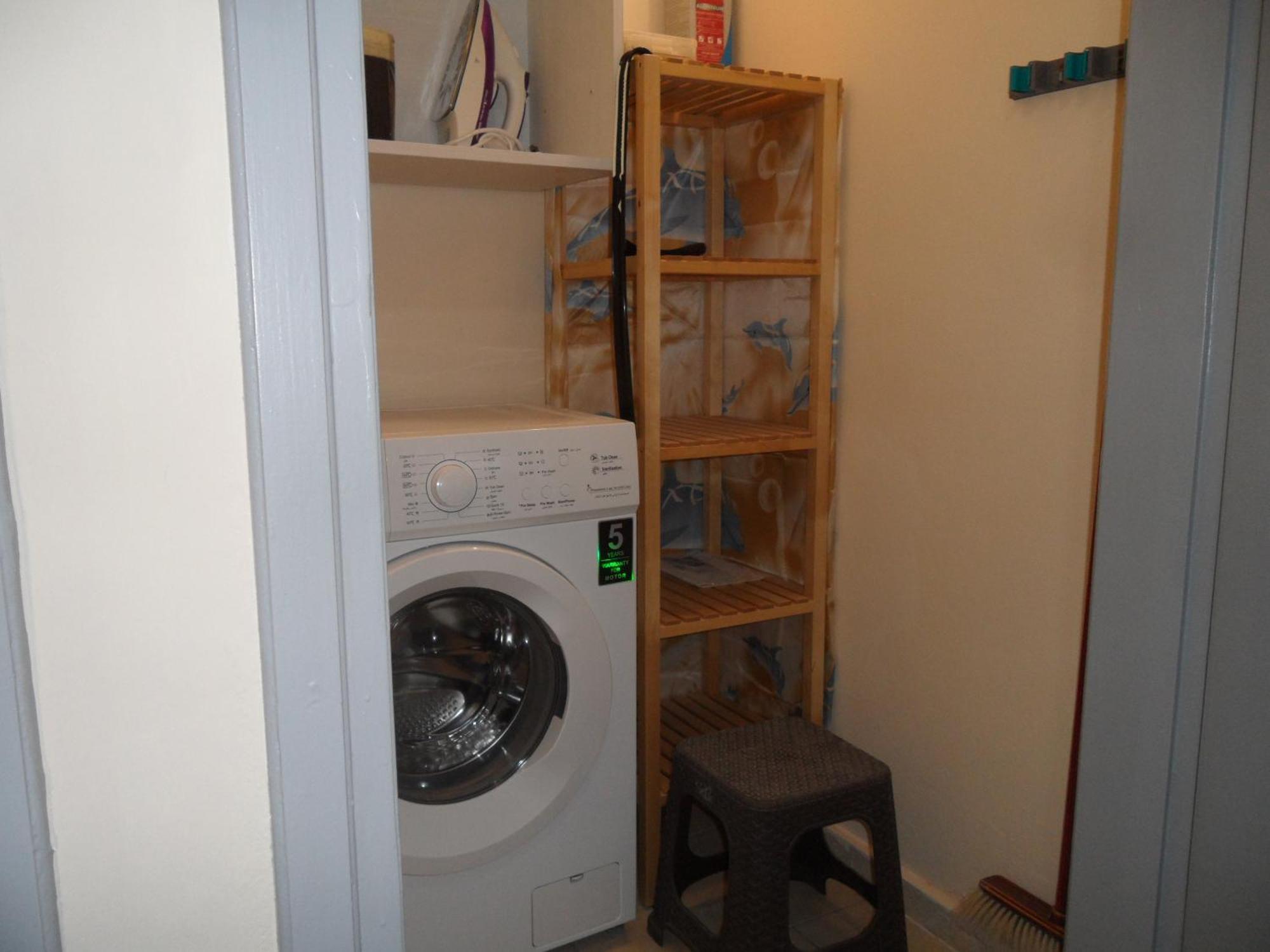 Family And Friends Flat Close To The Sea, Free Internet アヤナパ エクステリア 写真