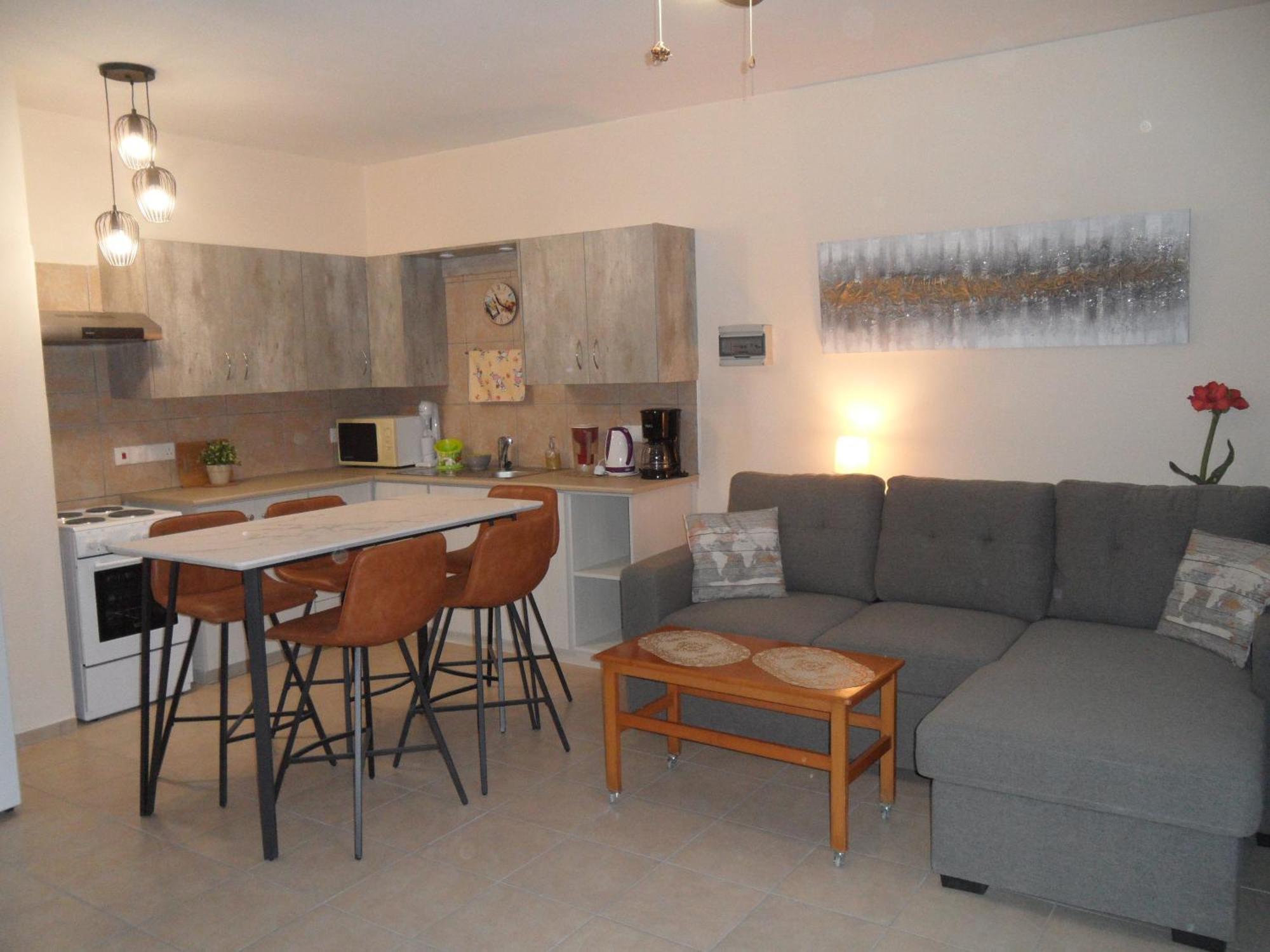 Family And Friends Flat Close To The Sea, Free Internet アヤナパ エクステリア 写真