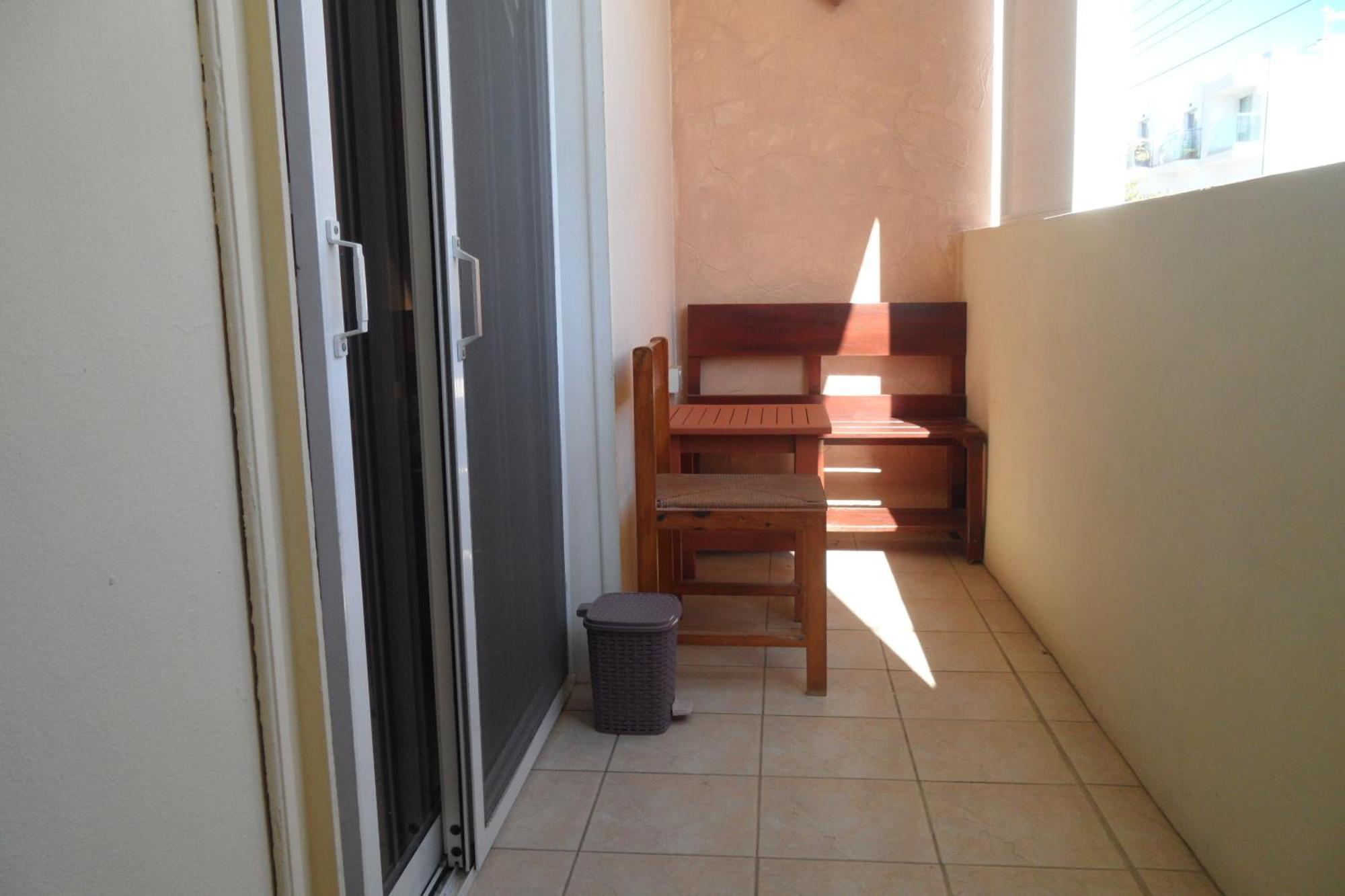 Family And Friends Flat Close To The Sea, Free Internet アヤナパ エクステリア 写真