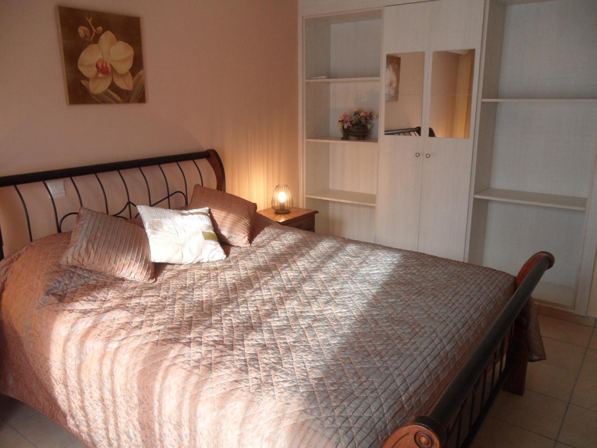 Family And Friends Flat Close To The Sea, Free Internet アヤナパ エクステリア 写真